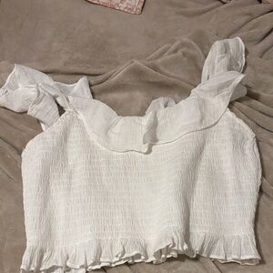 American Eagle Outfitters White Ruffled Blouse